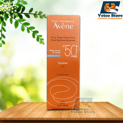 Kem chống nắng Avene Very High Protection Broad Spectrum Sunscreen Spf 50+ dạng kem lỏng cho mặt hộp 50ml