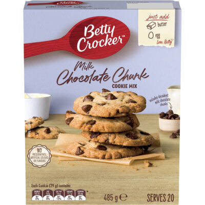 Bột làm bánh pha sẵn Betty Crocker 485g