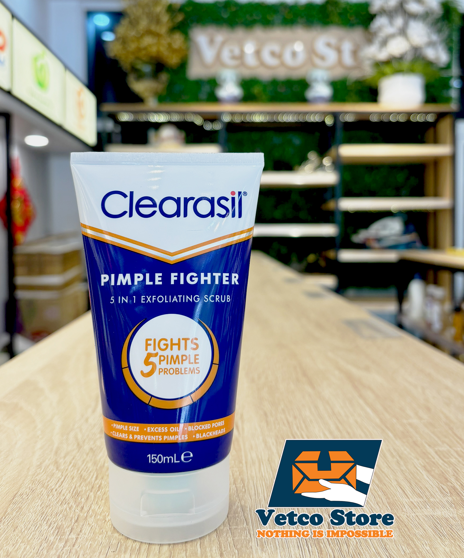 Sữa rửa mặt Clerasil Pimple Fighter 5in1 Exfoliating Scrub 150ml2