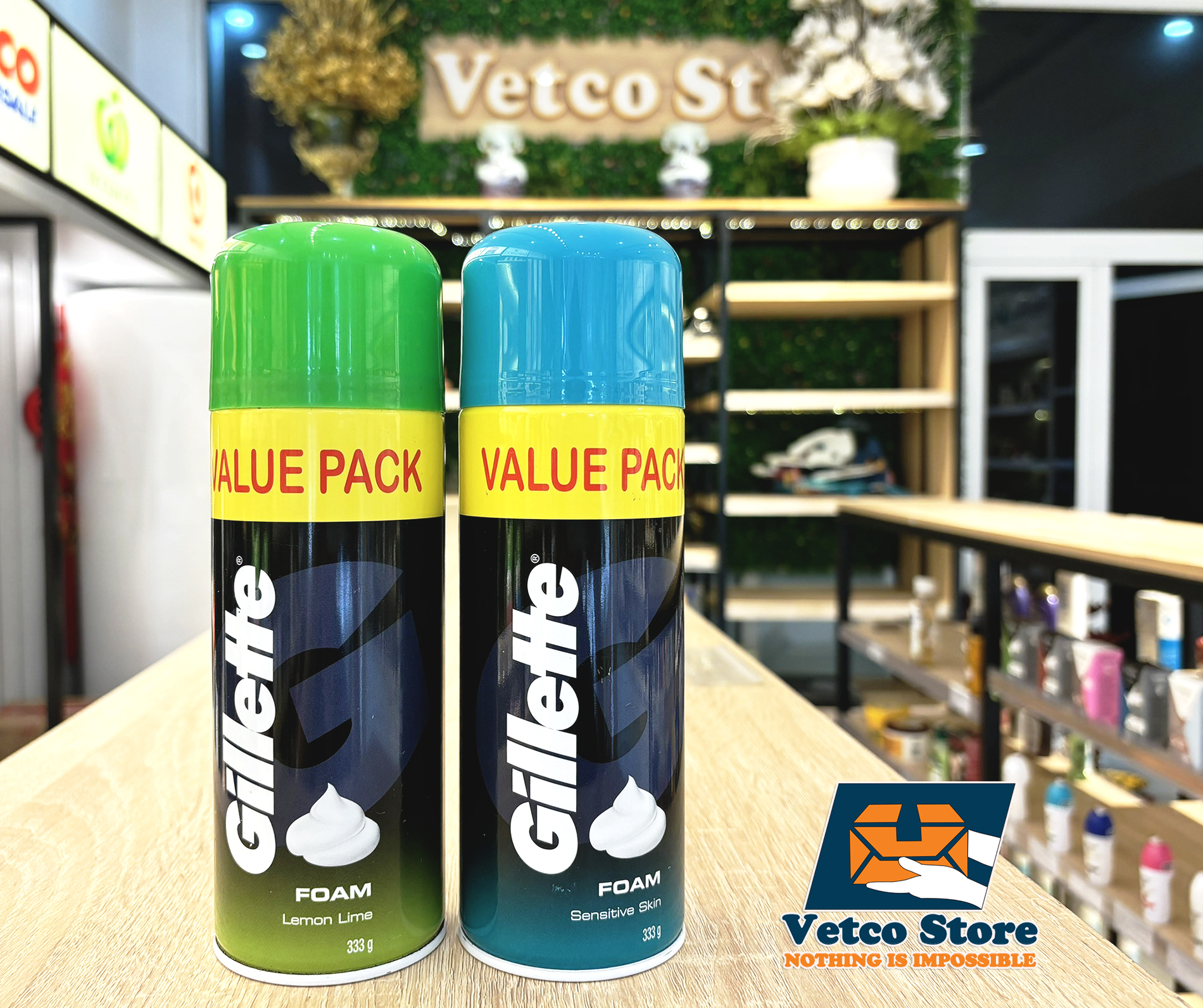 Bọt cạo râu Gillette