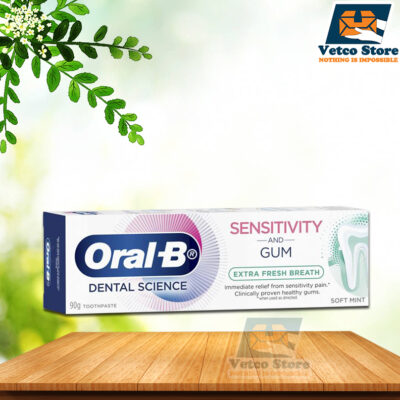 Kem Đánh Răng Dành Cho Răng Nhạy Cảm Oral B Toothpaste Sensitivity and Gum Extra Fresh Breath 90g