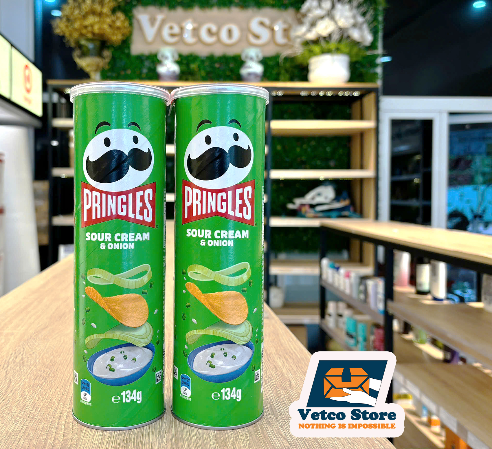 Bánh Khoai Tây Pringles Sour Cream Onion 134g
